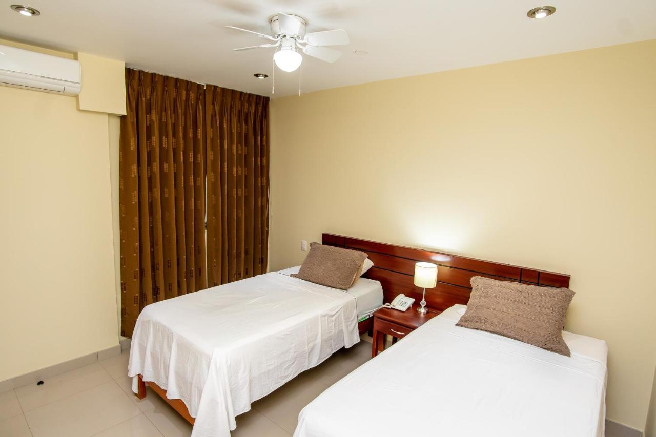 Lc Hoteles Piura Eksteriør billede